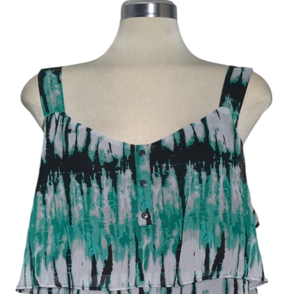 REVOLUTION Green and white Flare Blouse SIZE 18 - Picture 8 of 11